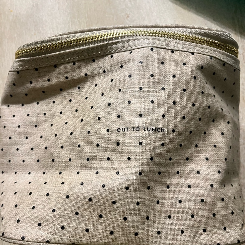 NWOT Kate Spade Cream and Black Polka Dot Lunch insulated Bag